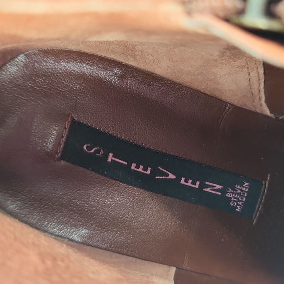 Steven by Steve Madden Fairlow Leather Buckle Booties Boots - Picture 8 of 9